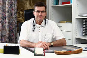 Arzt Dr. Schimmler operiert Leistenbrüche in München